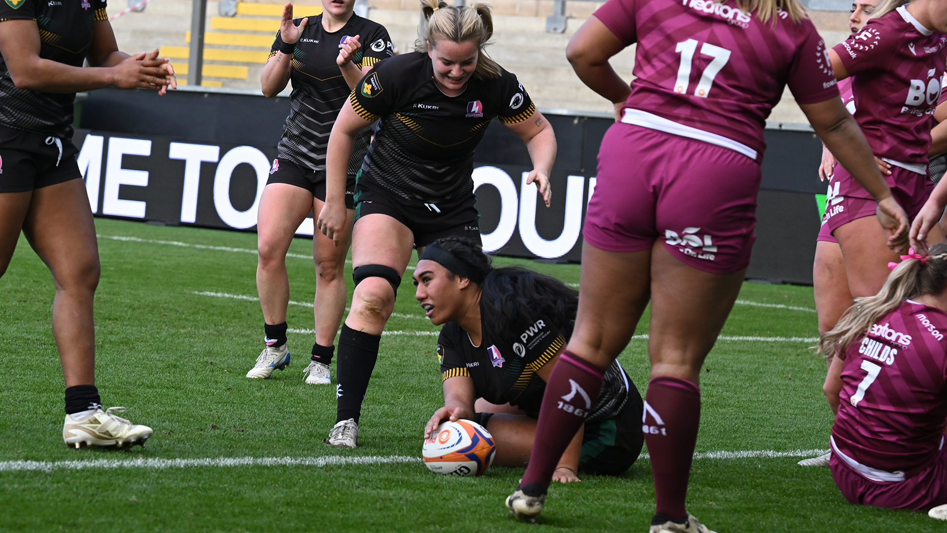 Ala Lutui scoring vs Sale Sharks