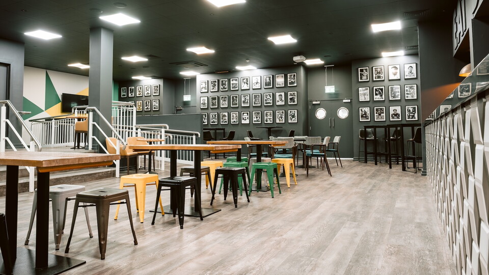 The Captain's Bar at Franklin's Gardens