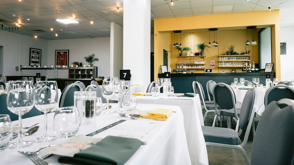 The Heroes Restaurant at Franklin's Gardens