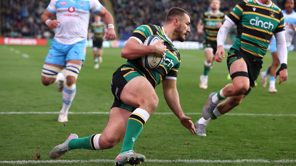 Ollie Sleightholme of Northampton Saints 