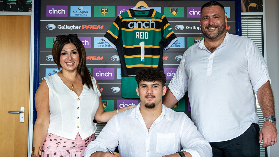 Aiden Reid Acad signing