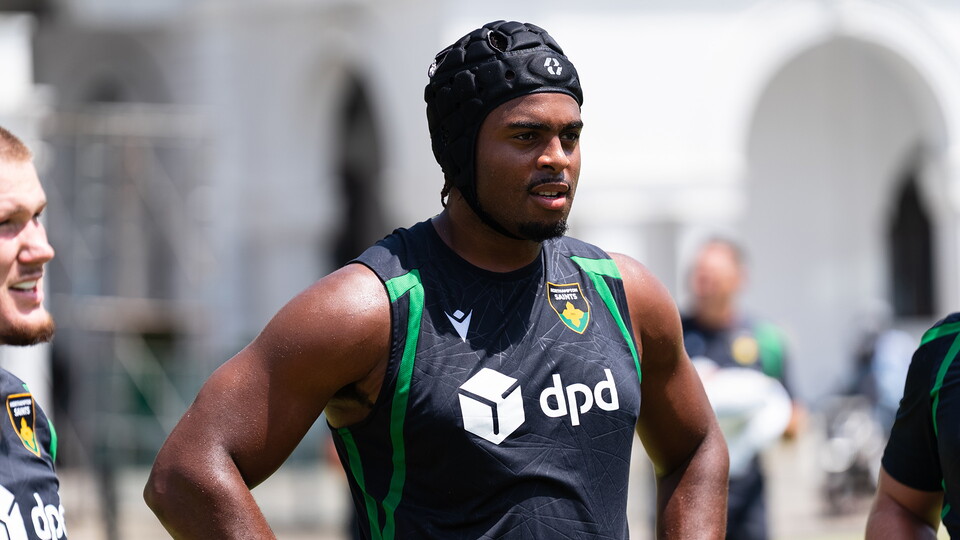 Chunya Munga of Northampton Saints