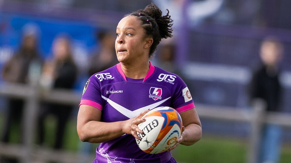 Molly Luthayi