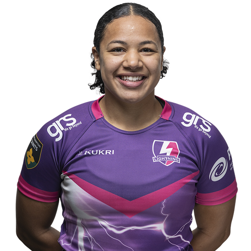 Fancy Bermudez cutout