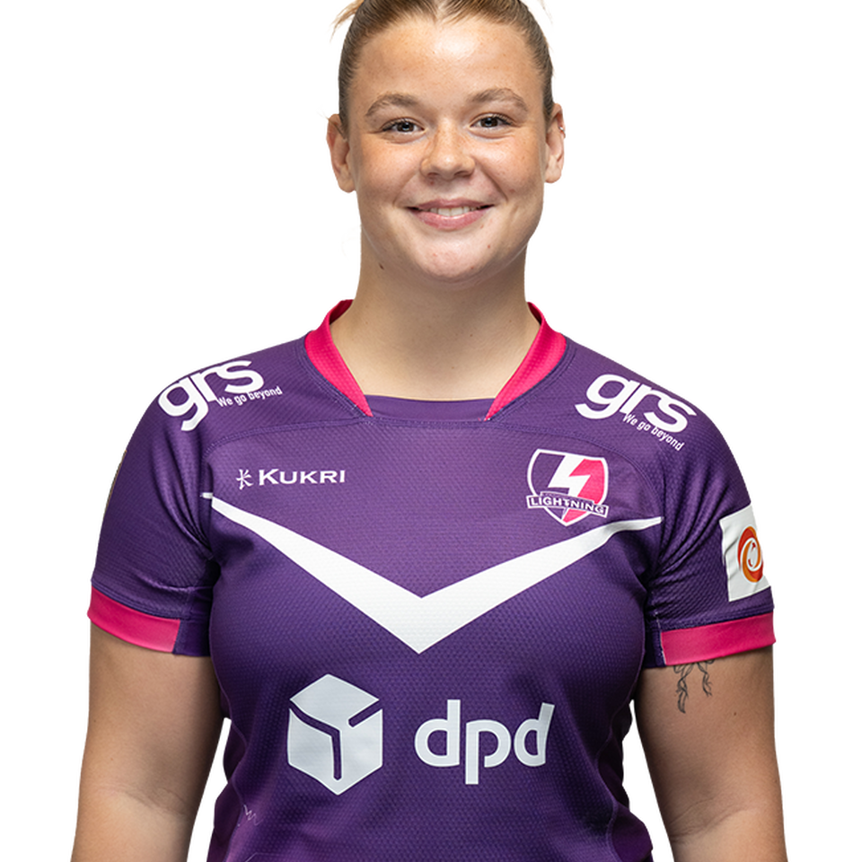 Kaya Acton cutout 2.0